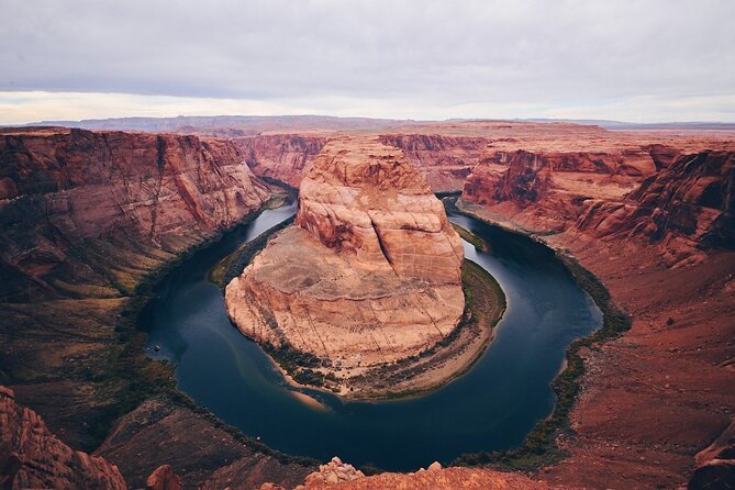 Las Vegas:4-Day Grand Canyon, Antelope Canyon, Bryce, Arches - Day 2: Monument Valley’s Movie Feel, Then Arches’ Constant Change