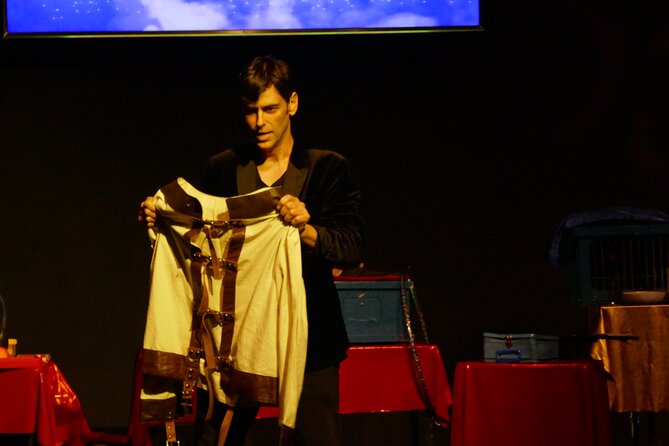 LIOZ: Comedy Magic Uncensored at Planet Hollywood Resort & Casino - Stop 1: V Theater Arrival and the Pre-Show Moment