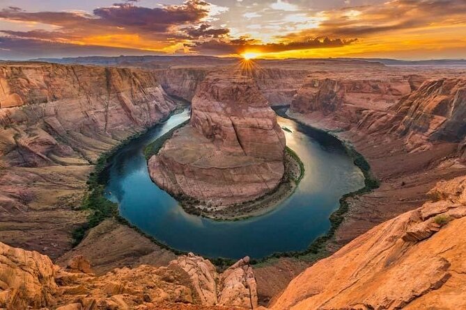 Lower Antelope and Horseshoe Bend Tour from Las Vegas - Guides, group size, and what makes the day feel smooth