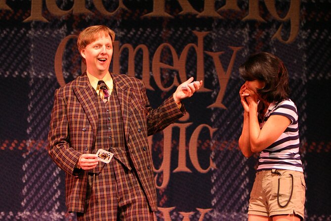 Mac King Comedy Magic Show at the Excalibur Hotel and Casino - The comedy-magic blend: how the show keeps you paying attention