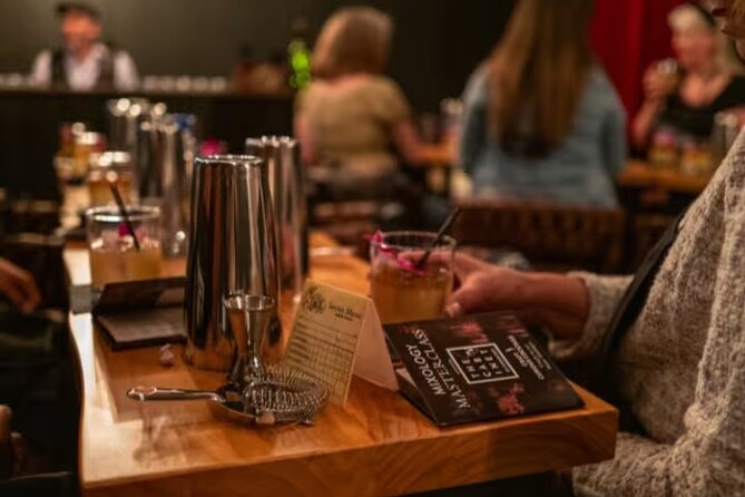 Mixology Masterclass at the Cabinet of Curiosities in Las Vegas - The Horseshoe Las Vegas casino stop: a quick context note