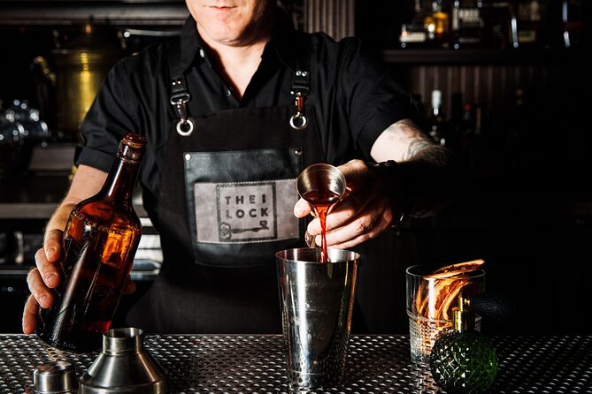 Mixology Masterclass at the Cabinet of Curiosities in Las Vegas - What you actually do at the workstation (and what it teaches you)