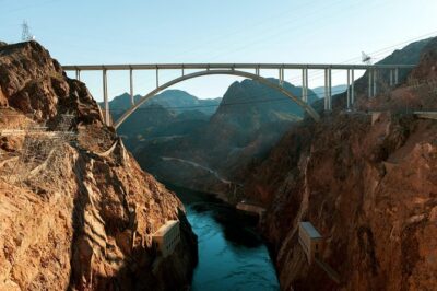 Mountain Bike Historical Tunnel Trail to Hoover Dam from Las Vegas - Fitting up: bikes, safety gear, and real guidance