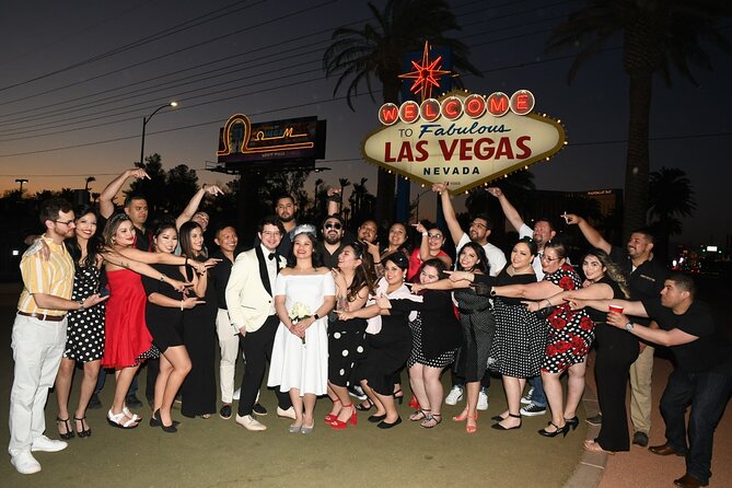 Open Bar Party Bus Nightclub Crawl in Las Vegas - Why a party bus crawl beats racing across the Strip