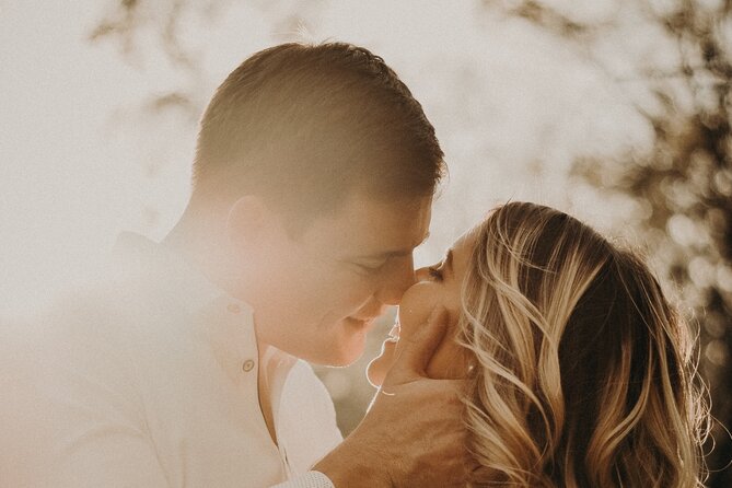 Personal Travel and Vacation Photographer Tour in Las Vegas - Meet your photographer: why Chester, Kyria, and Thias kept showing up