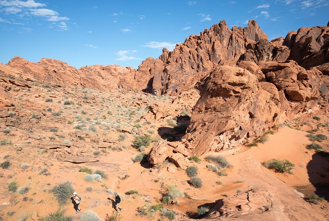 Photographer's Dream: Valley of Fire Hiking Tour - Mouse’s Tank Canyon: an easy half-mile with petroglyph energy