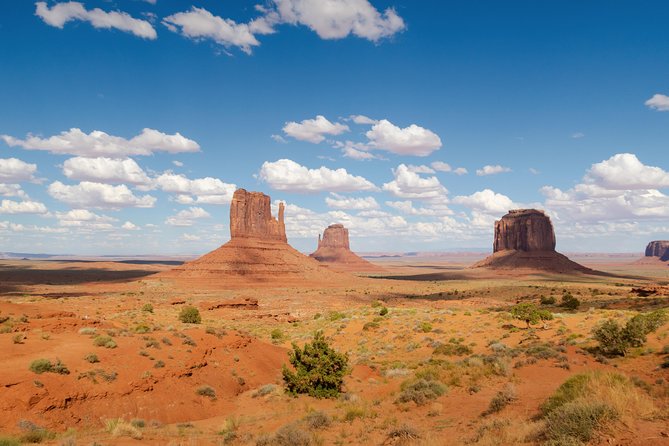 PREMIUM 3-Day Winter Grand Canyon, Monument Valley and Zion Tour - Monument Valley Navajo Tribal Park: why the 4x4 jeep tour is the heart of the trip