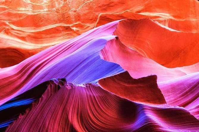 Prime Time Antelope Canyon & Horseshoe Bend Day Tour with Lunch - Prime-hour sunlight for Antelope Canyon beams
