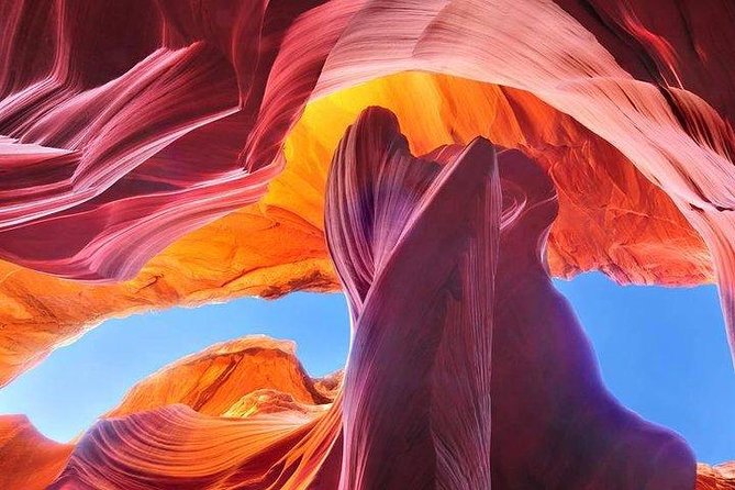 Prime Time Antelope Canyon & Horseshoe Bend Day Tour with Lunch - Navajo guide time inside the sandstone