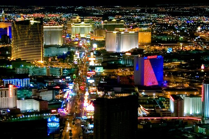 Private 2-Hour Limo Tour of Las Vegas with Champagne - Stop 1: The Welcome to Fabulous Las Vegas Sign (15 Minutes)