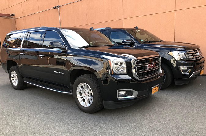 Private Arrival Transfer: From Las Vegas Airport - Drivers and comfort: what the best pickups feel like