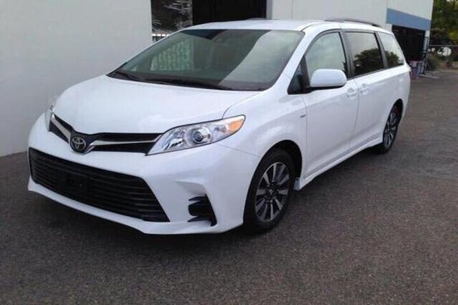 Private Departure Transfer Las Vegas City to LAS Airport - Luggage and kids rules that keep you on schedule
