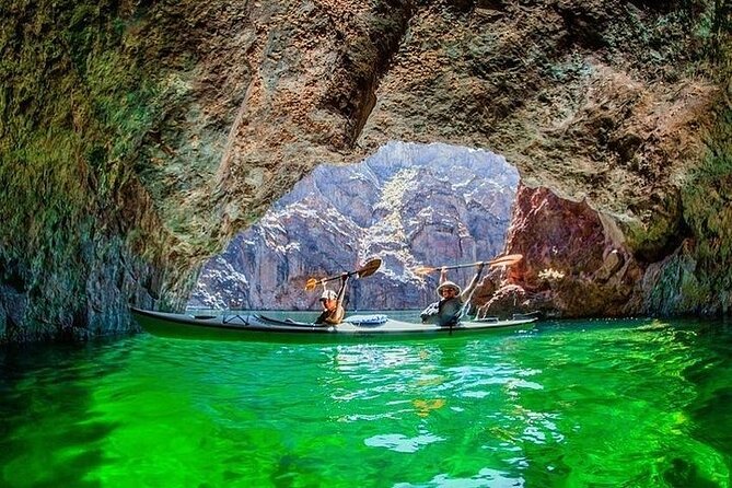 Private Emerald Cave Kayak Tour with Hotel Pickup - Time on the Water: 7.5–8 Hours Total, With a Real Break Built In