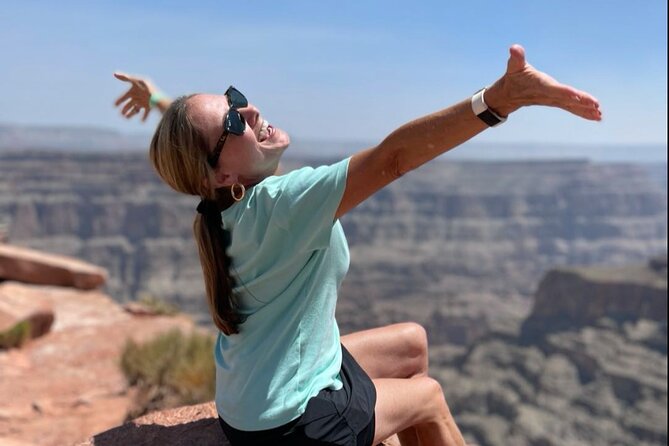 Private Grand Canyon West and Joshua Tree Photography Tour - Door-to-door Las Vegas pickup and custom timing