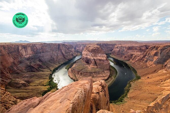 Private Overnight Tour to Antelope Canyon, Horseshoe Bend Zion from Las Vegas - A Two-Park, Two-State Mix: Zion + Antelope Canyon (Without the Chaos)