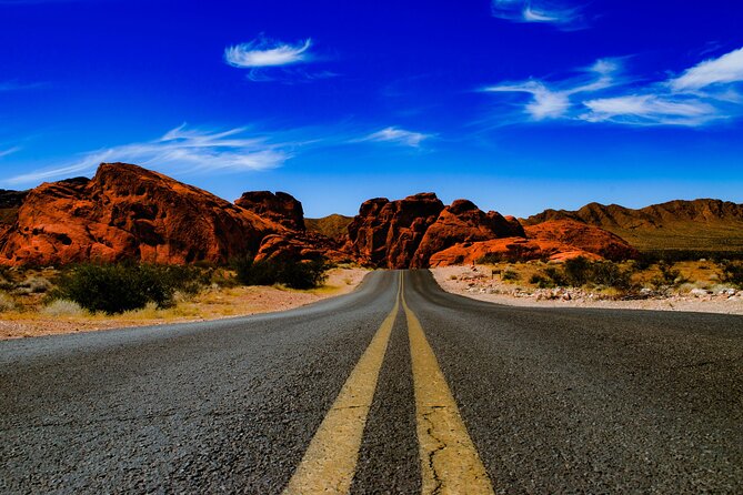 Private Tour: Valley of Fire Day Tour from Las Vegas - Stop 2: White Domes Trail for color and shape variety