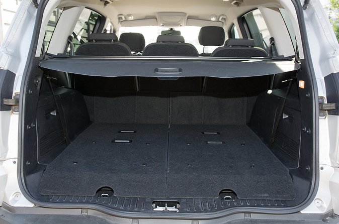 Private Transfer from Las Vegas Airport (LAS) - Comfort, Luggage Help, and the Driver “Style” You’ll Feel