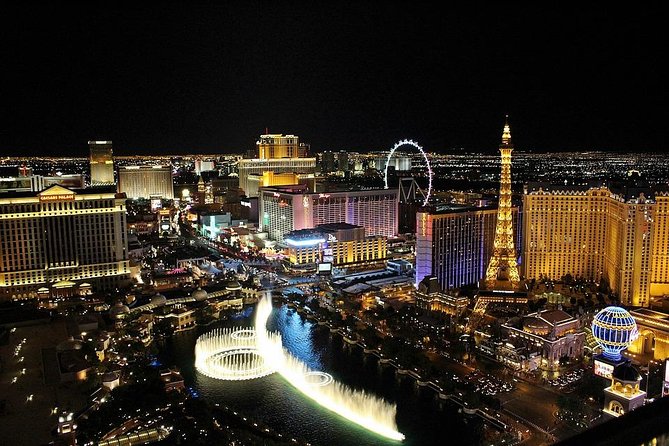 Private Transfer: Las Vegas to LAS Airport by Luxury SUV or Limousine up to 8 p - Price and value: what you’re really paying for