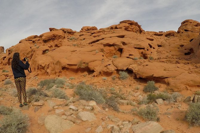 Private Valley of Fire Hiking Tour from Las Vegas - What’s included: lunch, snacks, water, backpacks, and fees handled