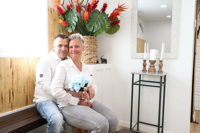 Quickie Sign and Go Wedding at Hawaiian Wedding Chapel - Nevada marriage license basics you’ll want to know first