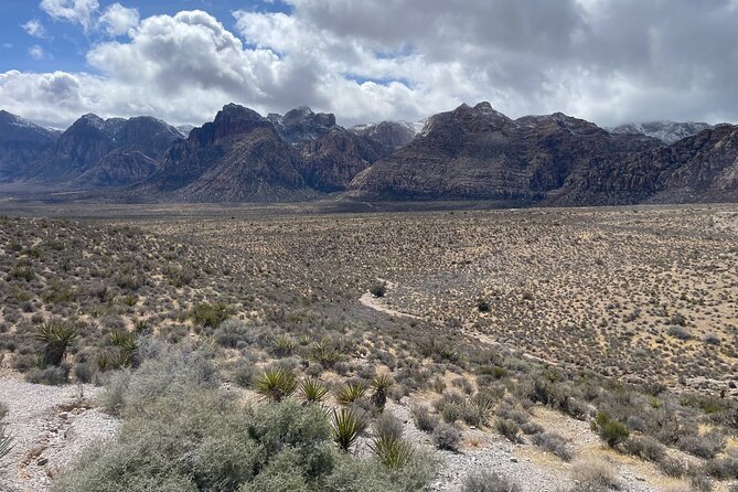 Redrock Hikes Come See Our South West Historic Beauty - Why Red Rock feels different when someone else knows where to look