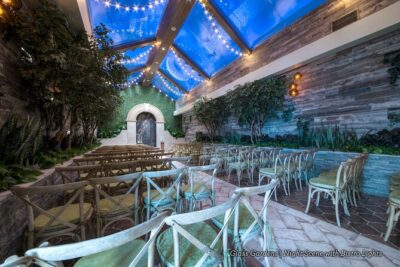 Regal Las Vegas Wedding Package - The itinerary stops that shape your photos: sign, chapel, then back