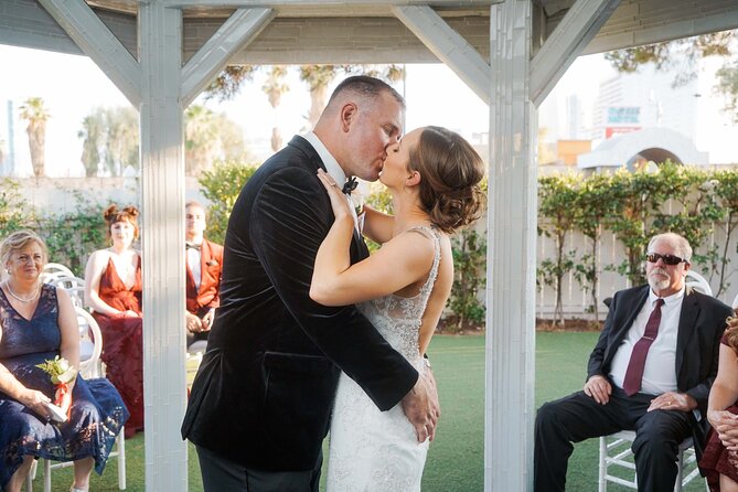 Regal Las Vegas Wedding Package - Choosing your chapel and upgrades without getting pushed around