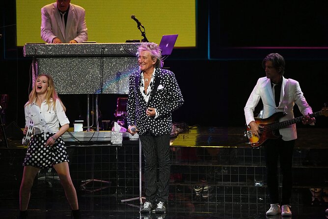 Rod Stewart: The Encore Shows at The Colosseum at Caesars Palace - Caesars Palace casino time: a free bonus before or after