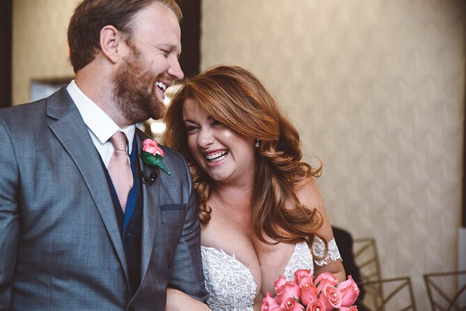 Romantic Las Vegas Wedding Package - What’s actually included: flowers, music, photos, and video