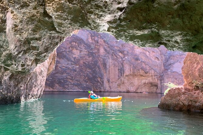 Self-Drive Emerald cave Kayak Tour-Guided Willow Beach Paddle - Gear, Snacks, and the Little Things That Make the Day Easier