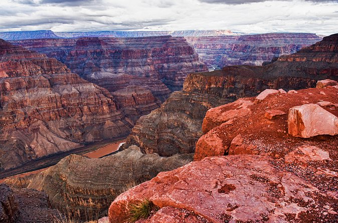 Small Group Late Departure Grand Canyon Tour - Bonus Stops: Joshua Tree, Lake Mead, and Extra Photo Moments