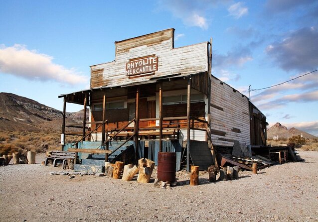 Small Group One Day Tour Death Valley National Park and Rhyolite Ghost Town - Stop 1 in Pahrump: the lunch reset you should treat as important