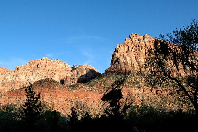 Small-Group Zion National Park Day Tour from Las Vegas - Zion Canyon shuttle and the Mount Carmel Tunnel: the shortcut through the canyon