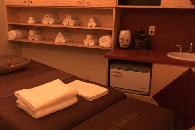 Spa Service: Hot Stone Body Massage with Private Sauna - Key things to know before you book