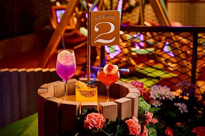 Swingers Indoor Mini Golf at Mandalay Bay - Who This Experience Fits Best (and who might not)