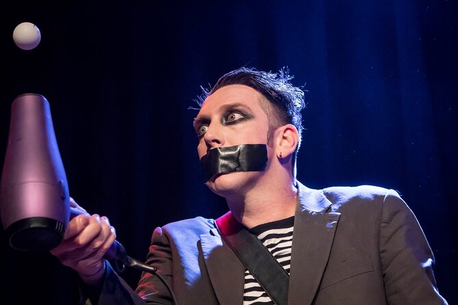 Tape Face at MGM Grand Hotel and Casino - Stop 1: Tape Face, the interactive routine you can understand instantly