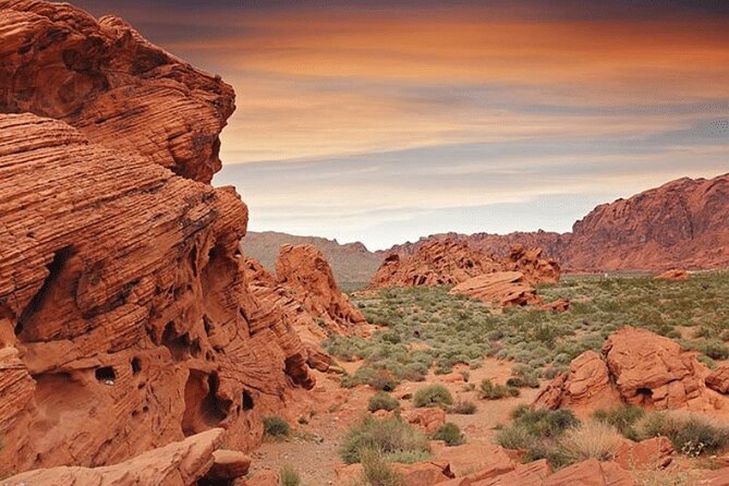 The Ultimate Red Rock Canyon Scenic Experience - Blue Diamond: Historic Mining Town Stops and Lunch Options