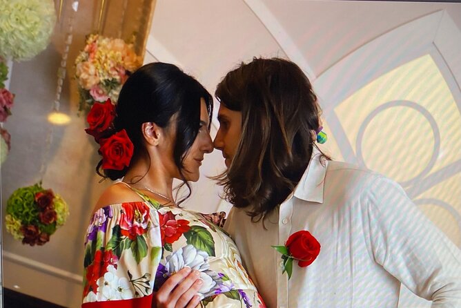 Traditional Wedding or Vow Renewal at Graceland Wedding Chapel - Should you book Graceland Chapel vows?