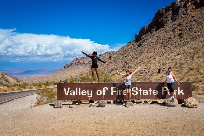 Valley of Fire Guided Hiking Tour and Mojave Desert Adventure - Rainbow Vista: a short 1-mile hike for big views