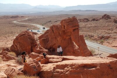 Valley of Fire State Park Tour w/Private Option (2-6 people) - Is $185 fair value for a 5-hour private-size day?