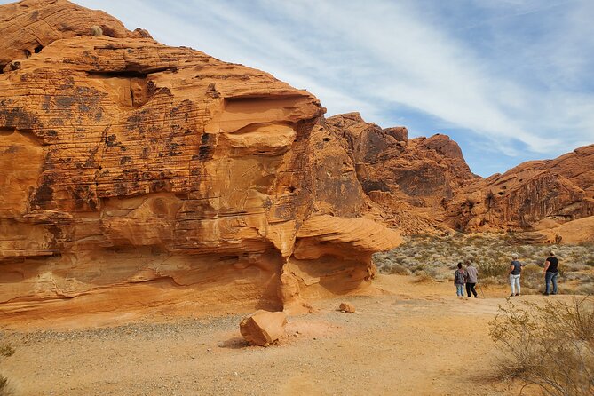 Valley of Fire State Park Tour w/Private Option (2-6 people) - Atlatl Rock: petroglyphs and the story behind the stone
