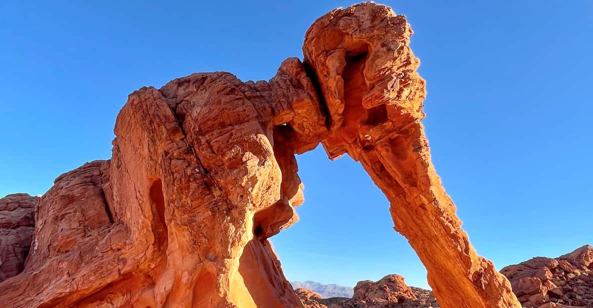Valley of Fire Tour & Hike - Why Valley of Fire feels worlds away from Las Vegas