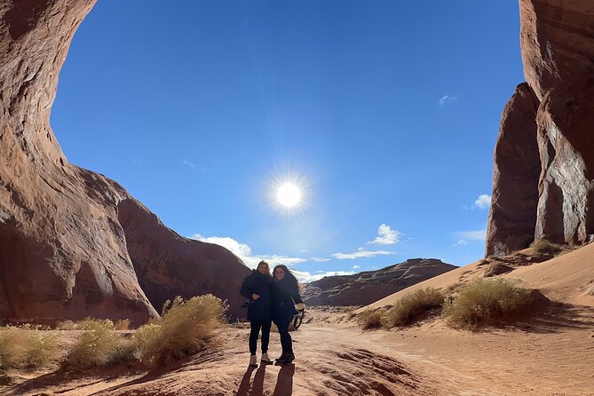 Valley of Fire & Zion Park, 1-Day Tour from Las Vegas - What you should bring (and what the tour doesn’t provide)