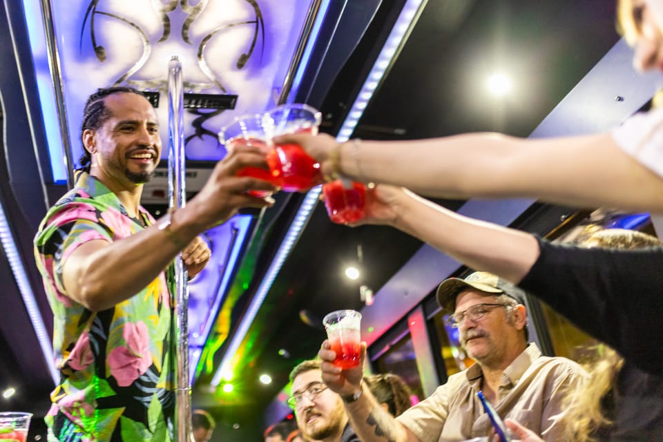 Vegas: 4-Hour Club Crawl with Party Bus Experience - Your 5-Hour Run: Meeting Point to Nightclubbing Flow
