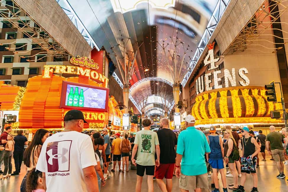 Vegas Explorer: Hop-On Hop-Off Adventure at Your Own Pace - The Welcome to Fabulous Las Vegas sign photo stop (and when it’s included)