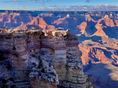 Vegas: Grand Canyon National Park South w/Lunch, Free WiFi - Getting started at Treasure Island: the easiest pickup