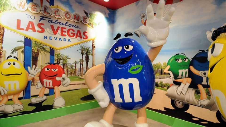 Vegas: Taste, Explore & Shop Chocolate Tour - Sweet Stops, One Easy Route in a Vegas SUV