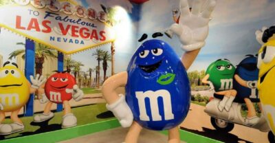 Vegas: Taste, Explore & Shop Chocolate Tour - Starting at M&M’s World for New Flavors and a Souvenir
