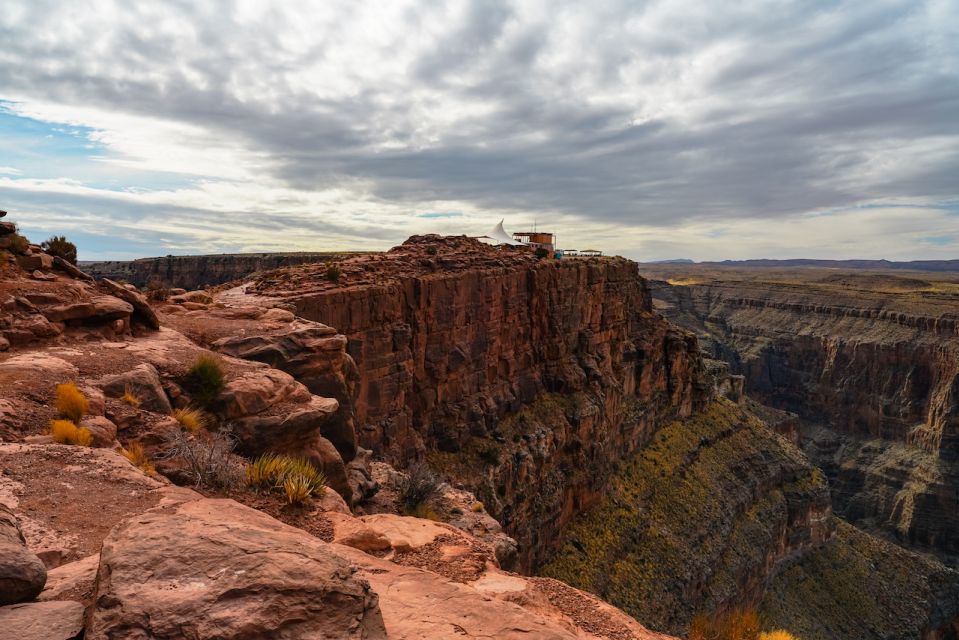 Vegas: VIP West Rim Helicopter Tour + Skywalk Option - Eagle Point and Skywalk Bridge: upgrade or skip?