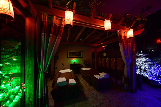 VIP 90-Minute Reflexology & Hot Stone Massage Combo - Couples Comfort: The VIP Room Advantage